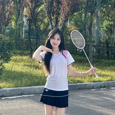 孔建